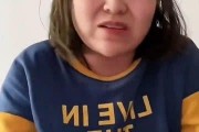 吃瓜网红小女孩是谁,揭秘吃瓜网红小女孩的爆红之路